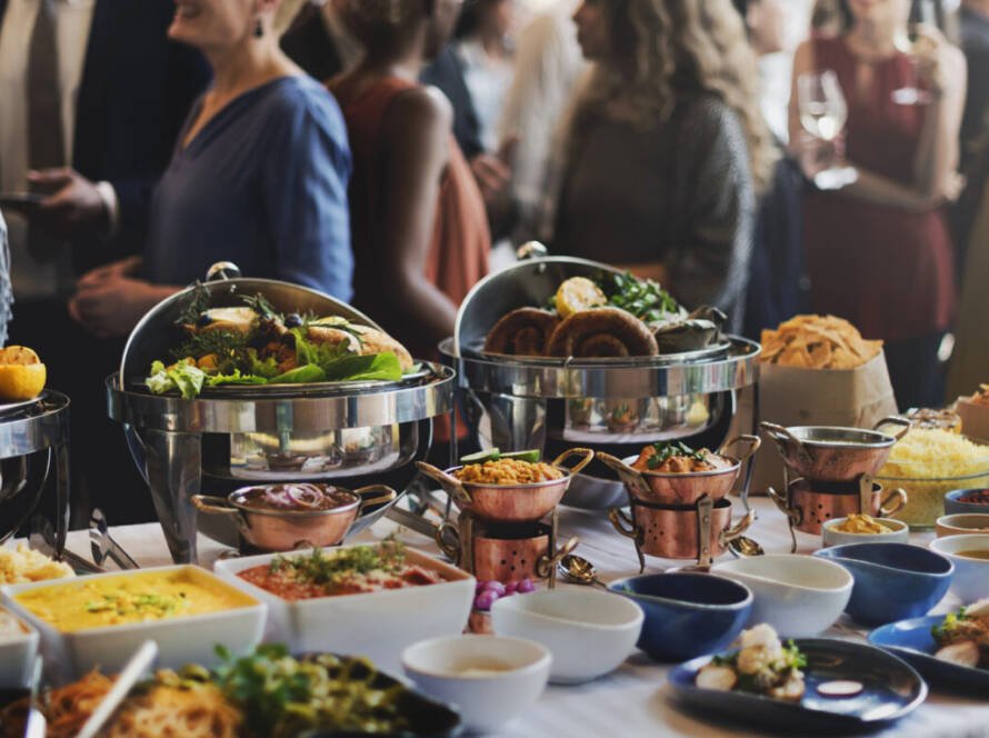 Luxury Catering vs Traditional Catering